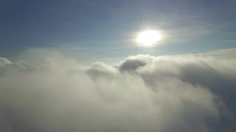 Flying above the clouds 库存影片 62634664