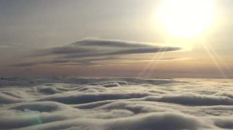 Flying above the clouds Video stock 68619484