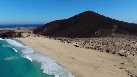 Flying Above Las Conchas: Paradise Beach in La Graciosa, Canary Islands Stock Footage 346904591
