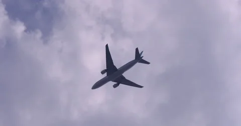 Flying airplane over the sky 库存影片 51557846