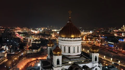 Flying around the Cathedral of Christ the Savior in Moscow. Vidéo 89919849