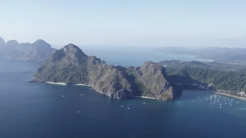 Flying around a cliff in the Philippines El Nido Stock Footage 271725549