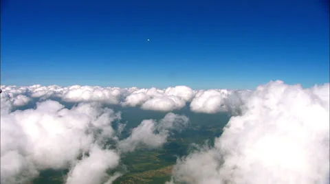 Flying Around Clouds WS Vídeo Stock 30806567
