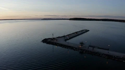 Flying Around the Pier at Sunset | 4K Drone Aerial Vídeos de archivo 157294547