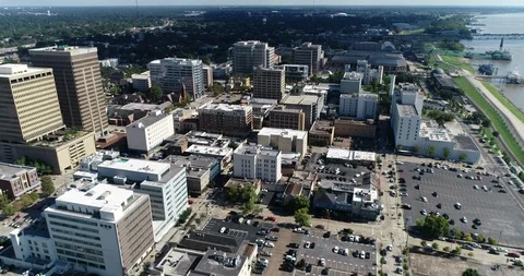 Flying into Baton Rouge Stock Footage 120032125