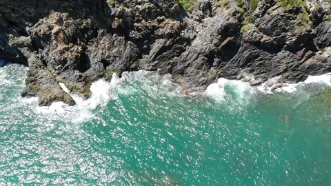 A flying camera flies over a beautiful view of the sea Video stock 116119455