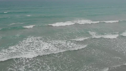 Flying camera flies over a beautiful beach overlooking the waves, Vietnam Video stock 116120278