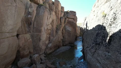 Flying in the canyons pt.8 Video stock 261012156