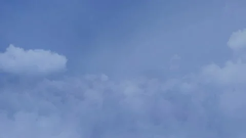 Flying in the clouds, camera movement through the clouds, video loop Video stock 100118551