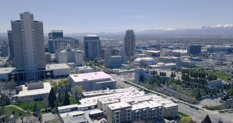 Flying DJI Mavic Pro in Salt Lake City, Utah Stock Footage 106667375