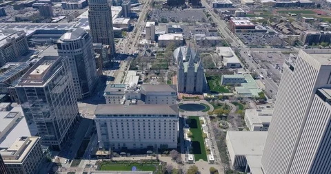 Flying DJI Mavic Pro in Salt Lake City, Utah Stock Footage 106667478