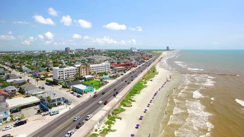 Flying down the beach in Galveston Texas 스톡 동영상 72163906