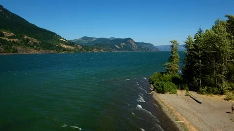 Flying downwind in the Columbia River Gorge Stock Footage 72654832