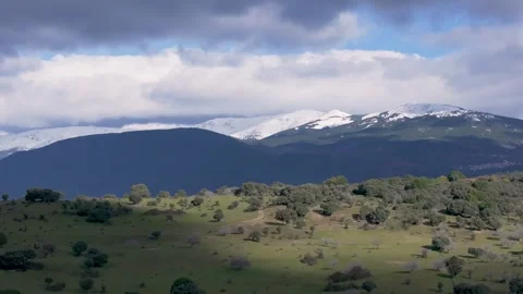 Flying with a drone in winter in the Tiétar-Ávila valley Stock Footage 278421205