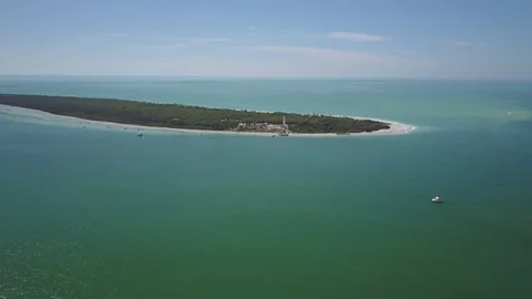 Flying to Egmont Key Video stock 73439360