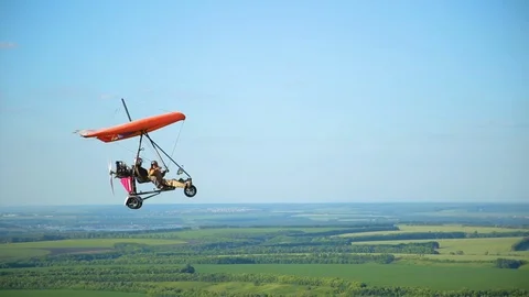 Flying On A Hang-Glider Video stock 96726680