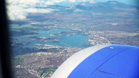 Flying into honolulu Stock Footage 295014695