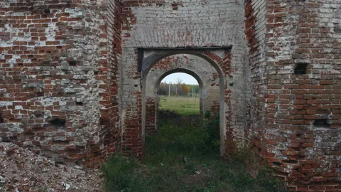 Flying inside a historic building with a missing detail. a ruined abandoned temp Vídeos de archivo 162010657