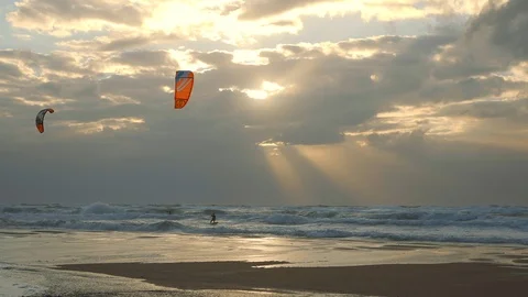 "Flying" Kite surfer Video stock 86369979