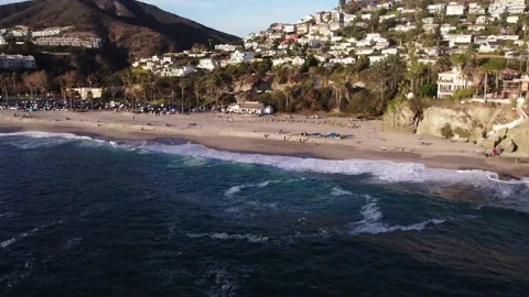 Flying In Laguna Beach  Video stock 171933757