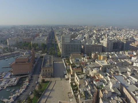Flying on the main street of the city Stock Footage 71663203