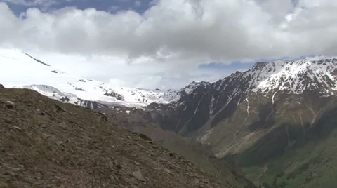 Flying in the mountains Stock Footage 39533451