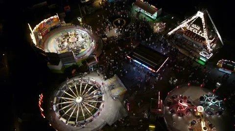 Flying over the amusement park. Видео 46983368