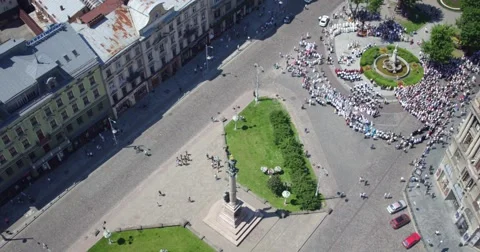 Flying over the area Mickiewicz Stockbeeldmateriaal 68666537