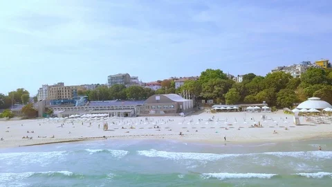 Flying over the beach Video stock 121302942