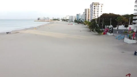 Flying over the beach-Salinas, Ecuador Vídeo Stock 150604142