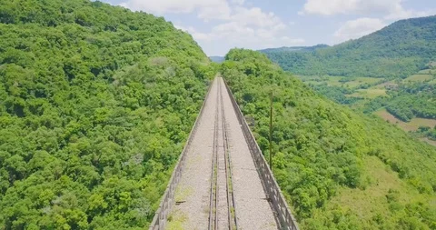 Flying Over Bridge. Flying Over Path. Alone Journey Viaduct Vídeo Stock 88455712