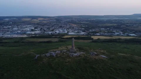 Flying over carn brea monument Video stock 169875824