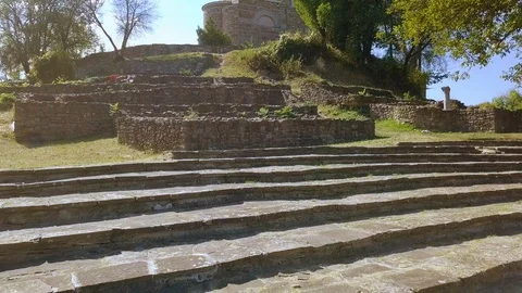 Flying over castle on a hill Video stock 122853274