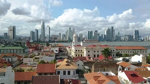 Flying over the city during the day. Video stock 80614061