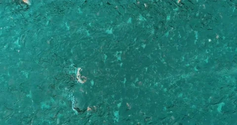 Flying Over A Clear Winter Mountain River Vídeos de archivo 149274428