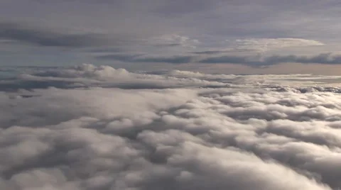 Flying over clouds Vidéo 44551052
