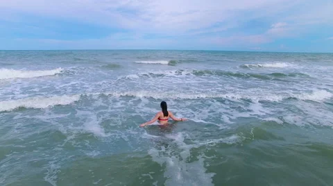 Flying over the coast 動画素材 65242494