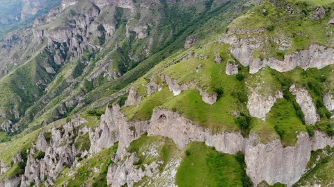 Flying over deep rocky gorge Video stock 90531489
