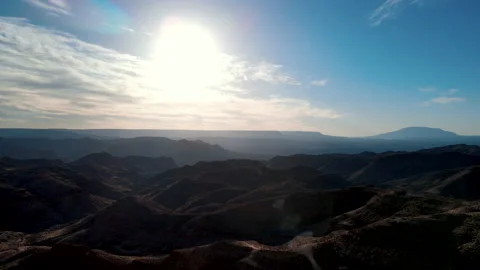 Flying over desert mountains 스톡 동영상 157436831