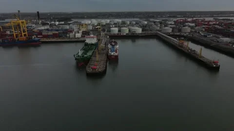 "Flying over Dublin port by the drone" Stock Footage 151185137