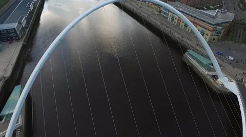 Flying over the Gateshead Millennium Bridge - Drone Shot Video stock 62864973