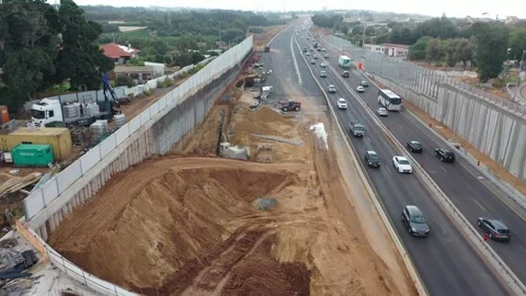 Flying over highway2 under construction near Beit Yanai NOV8 2022, Israel Stockbeeldmateriaal 304334586