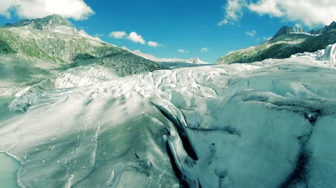 Flying over ice glacier. global warming symbol. climate change background Vídeos de archivo