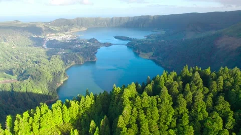 Flying over Lagoa das Sete Cidades lake on sunny day. Sao Miguel Island, Azores Stock Footage 172537579