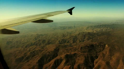 Flying over mountain Stock-Footage 959633