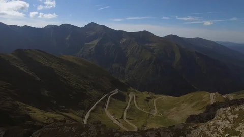 Flying Over Mountains and Epic Road in the Summer Vídeos de archivo 94067980