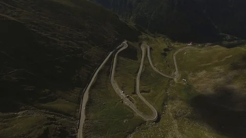 Flying Over Mountains and Epic Road in the Summer Vídeos de archivo 94068032