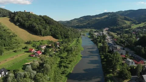 Flying over Poprad river in summer. Beskid Mountains, village Rytro, Poland. Stock Footage 140914380