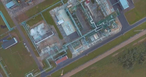 Flying over the refinery Video stock 91216000