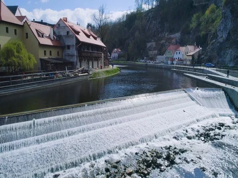 Flying over the river in Cesky Krumlov. Beutiful aerial view 스톡 동영상 80193621
